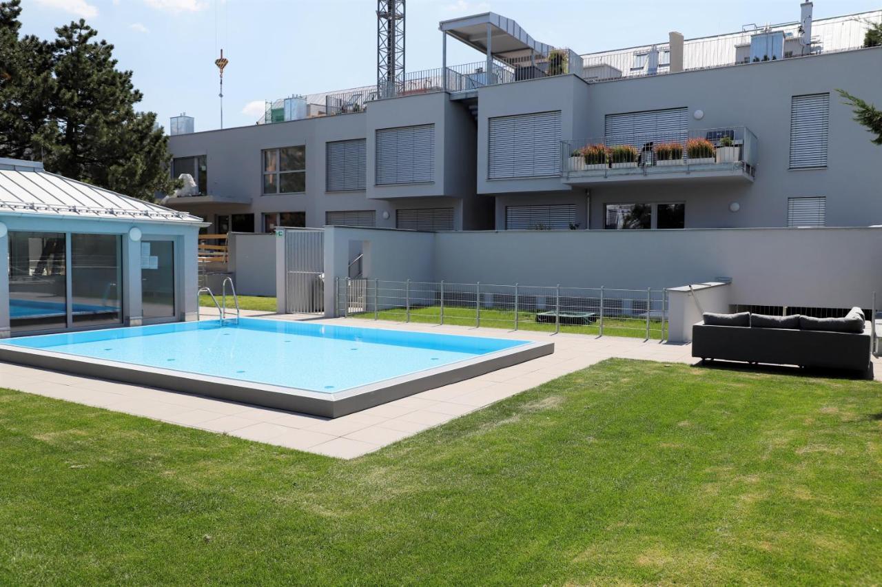 Rooftop Terrace, Free Garage Parking And Pool! Viena Exterior foto